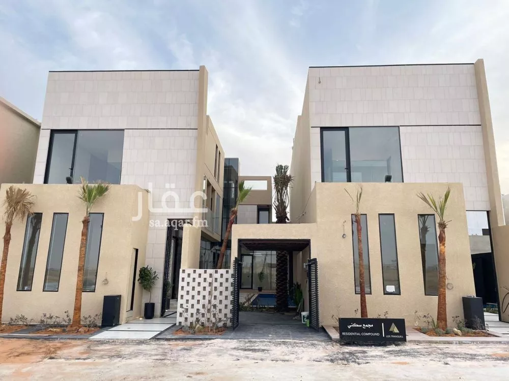6 bedroom villa in Al Mahdiyyah 1