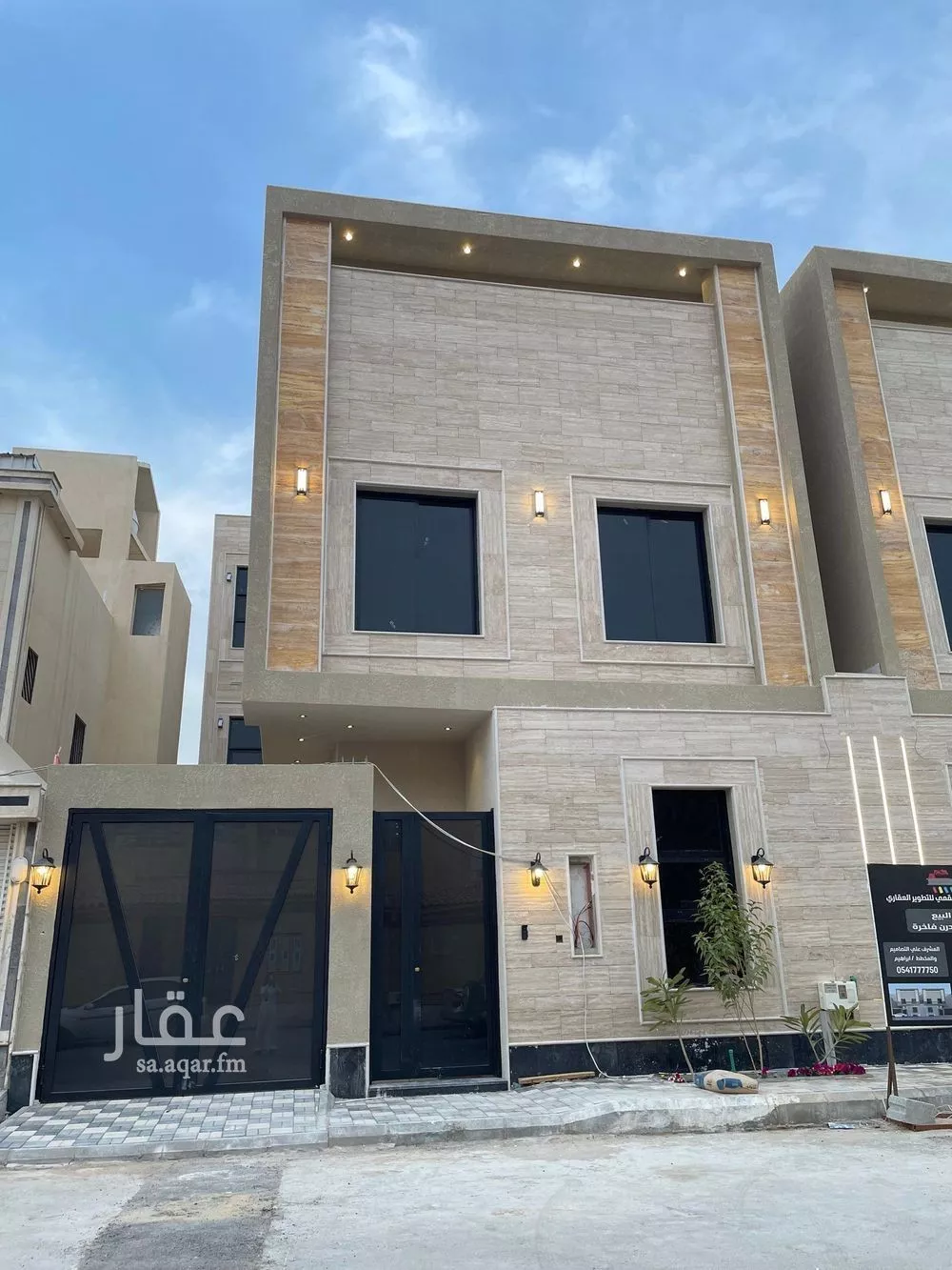 5 bedroom villa in Dhahrat Laban 2