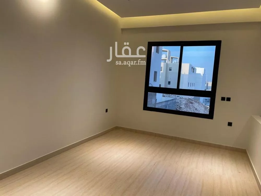 3 bedroom villa in Al Mahdiyyah, Riyadh 11