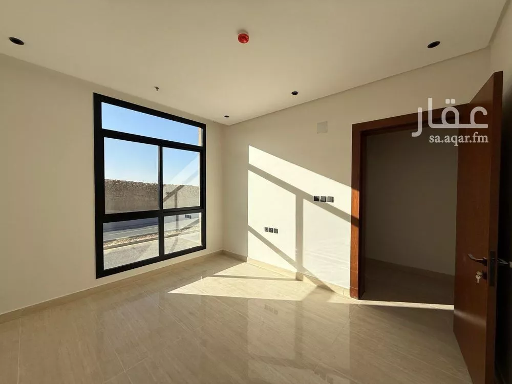 3 bedroom villa in Al Mahdiyyah, Riyadh 8