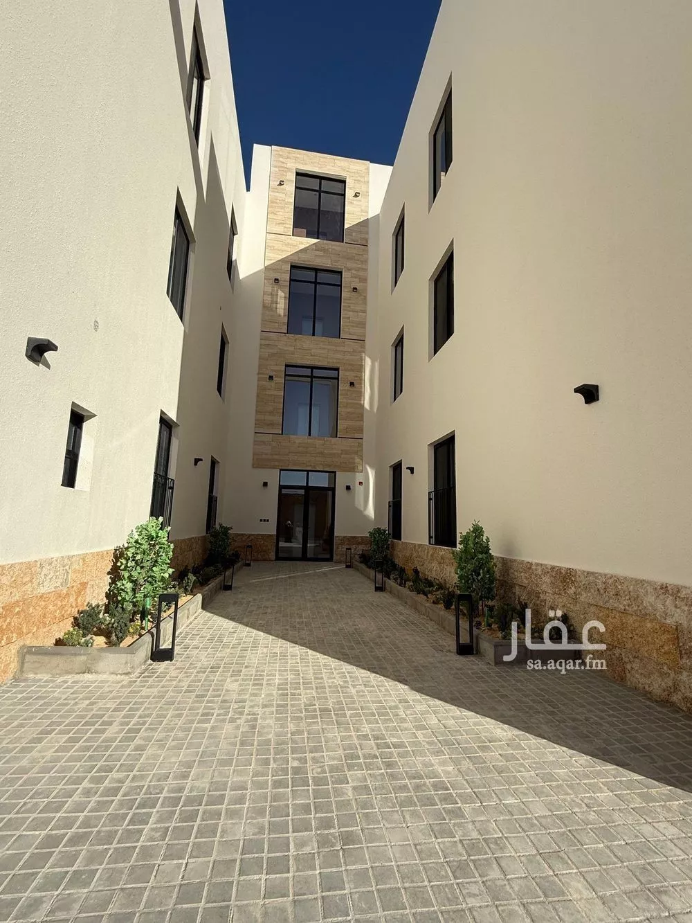 3 bedroom villa in Al Mahdiyyah, Riyadh 6