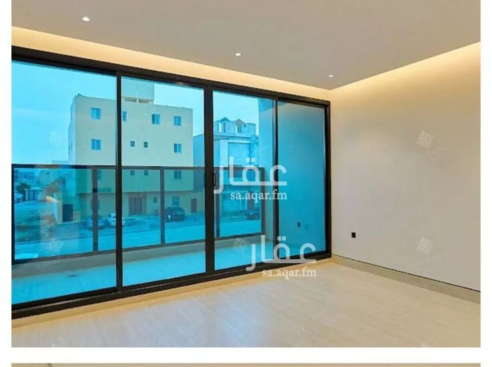 فيلا 6 غرف في المهدية 4