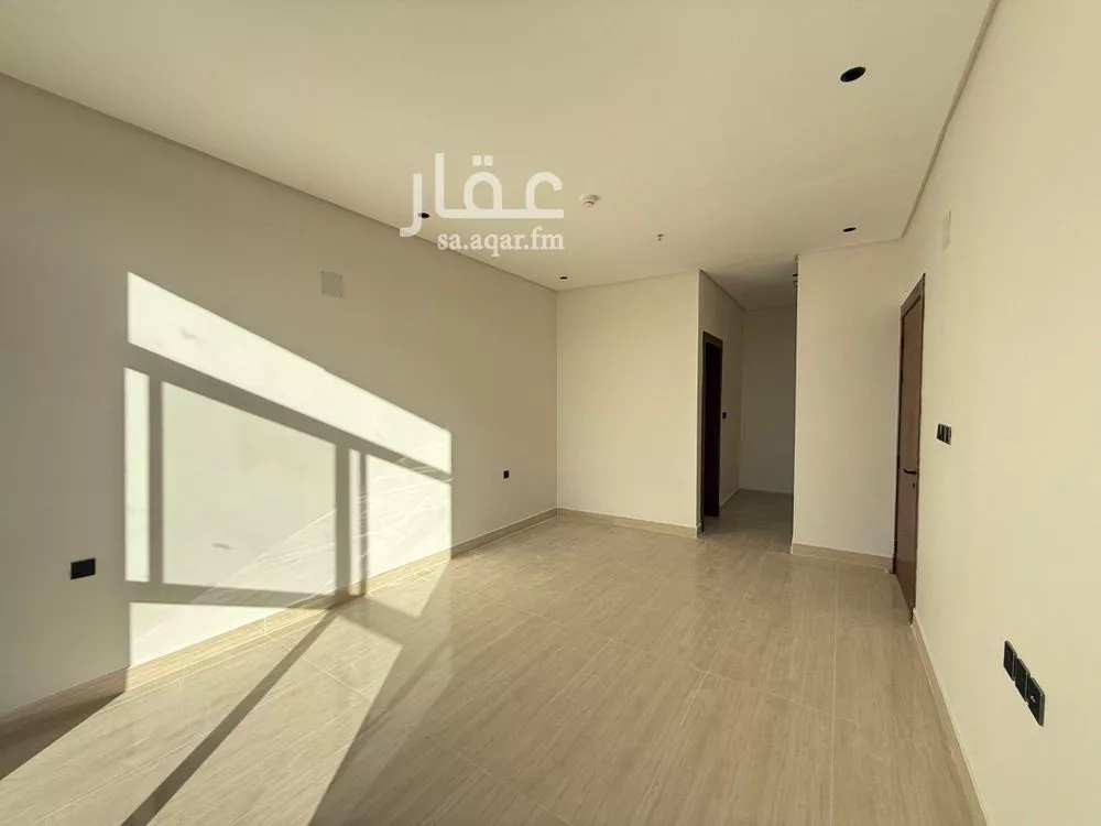 3 bedroom villa in Al Mahdiyyah, Riyadh 15