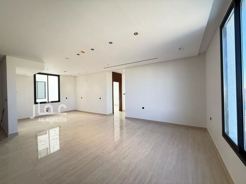 3 bedroom villa in Al Mahdiyyah, Riyadh 17