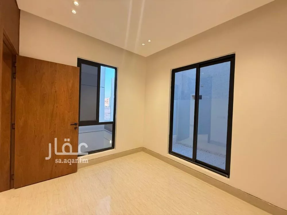 فيلا 6 غرف في المهدية 4