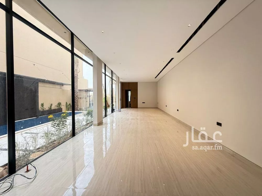 6 bedroom villa in Al Mahdiyyah 5