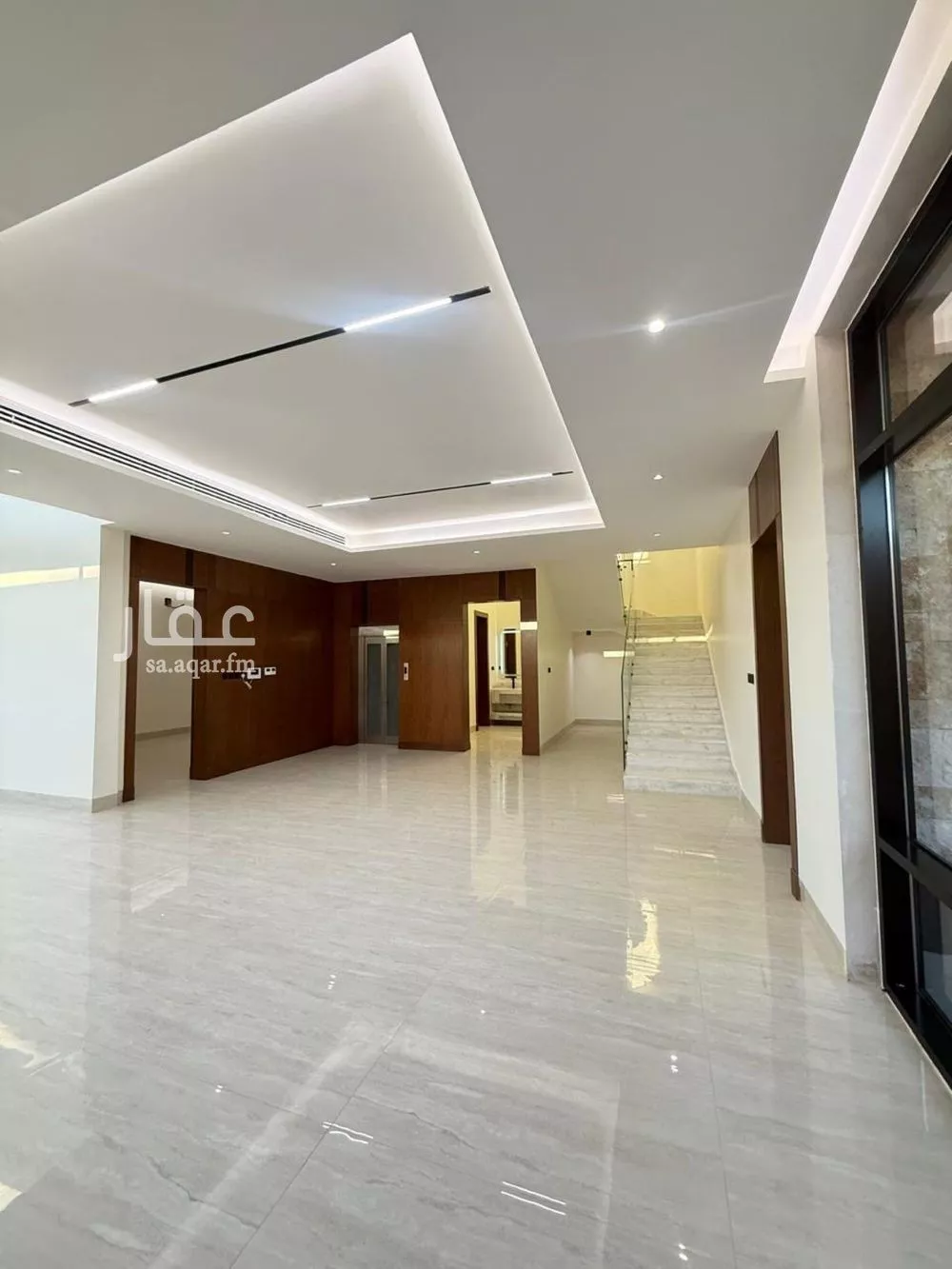 فيلا 6 غرف في المهدية 5