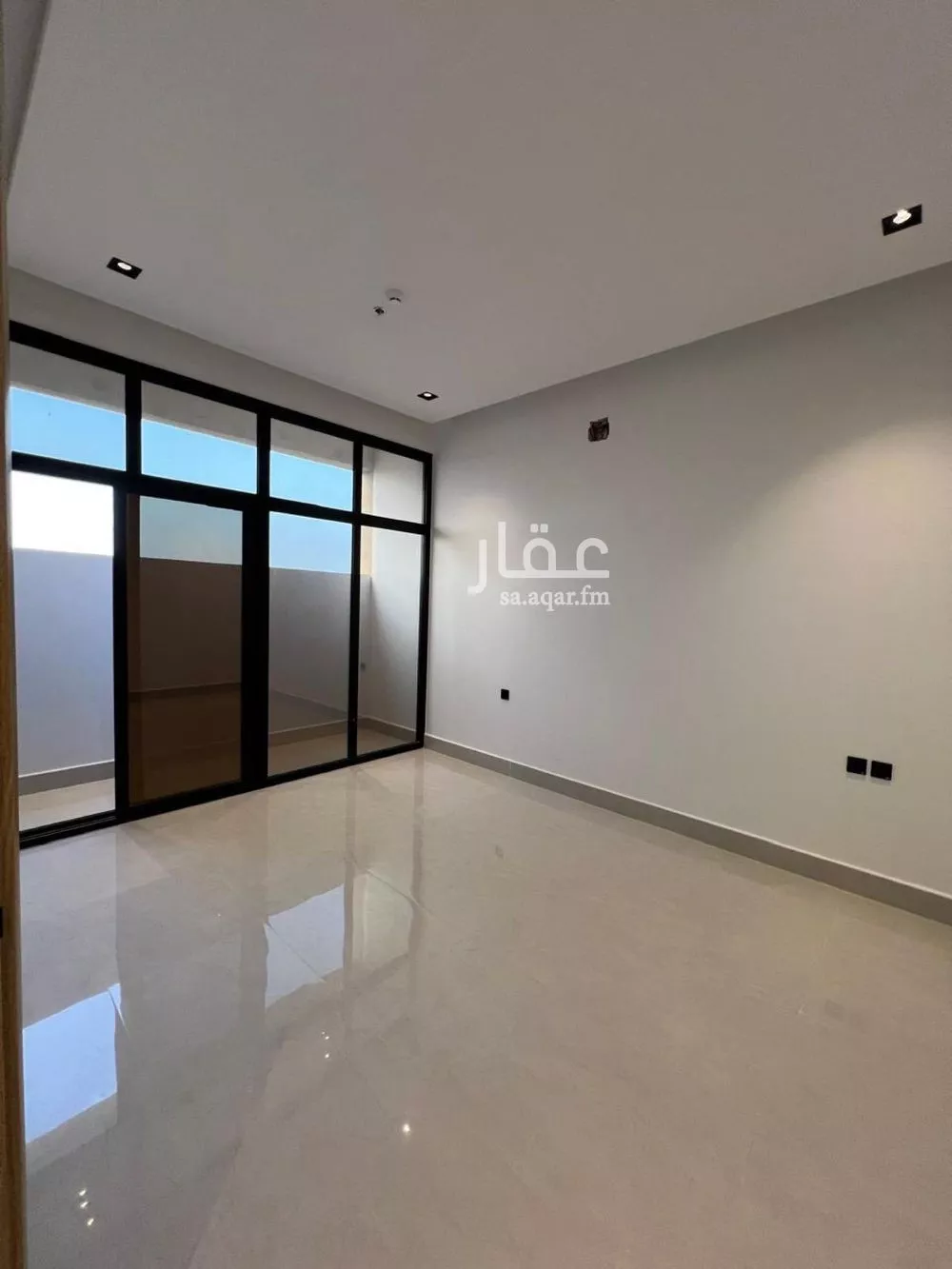 2 bedroom villa in Al Mahdiyyah, Riyadh 6