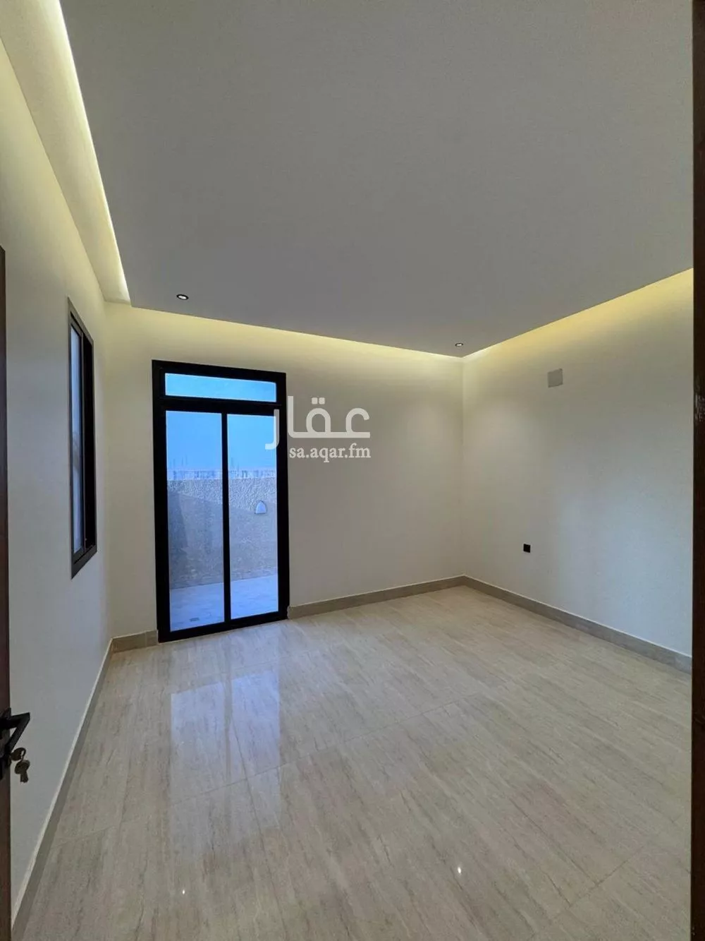 فيلا 5 غرف في المهدية 5