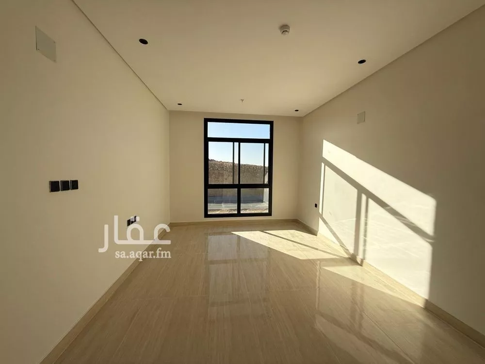 3 bedroom villa in Al Mahdiyyah, Riyadh 16