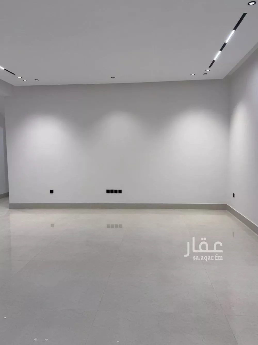 4 bedroom villa in Al Mahdiyyah 2