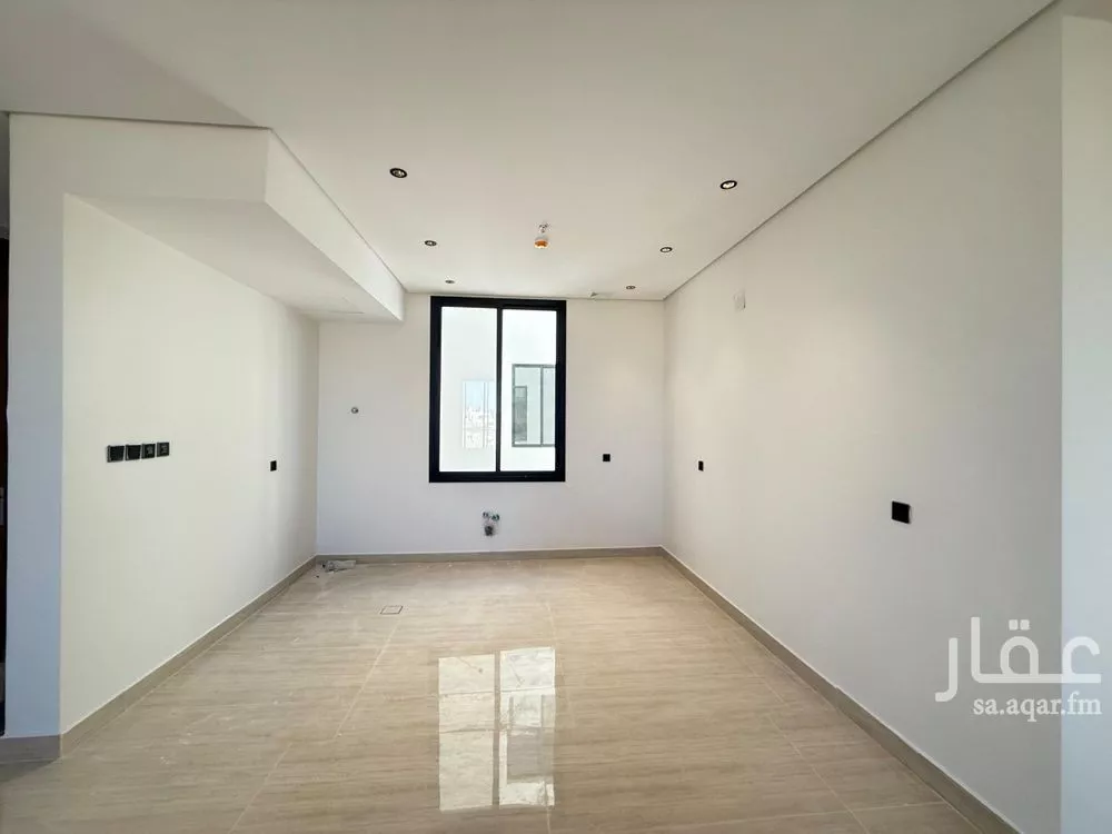 3 bedroom villa in Al Mahdiyyah, Riyadh 16