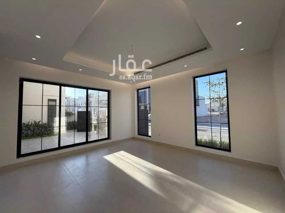 فيلا 6 غرف في المهدية 4