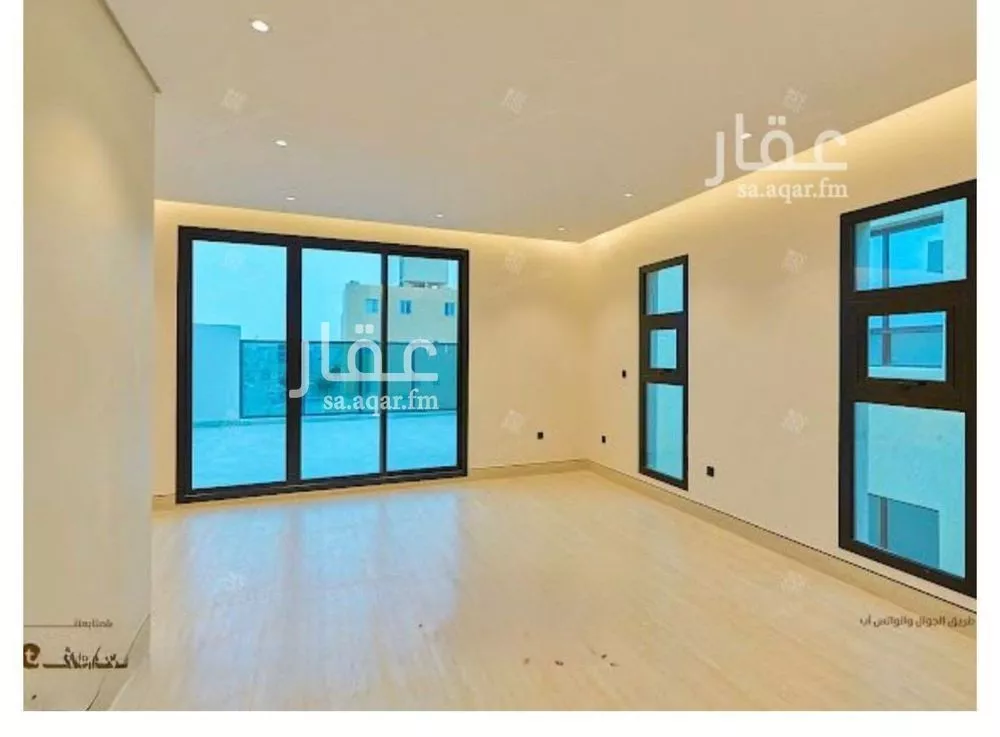 فيلا 6 غرف في المهدية 5