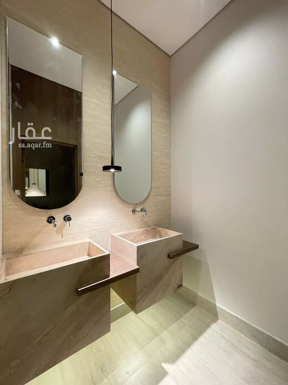 فيلا 5 غرف في المهدية 4