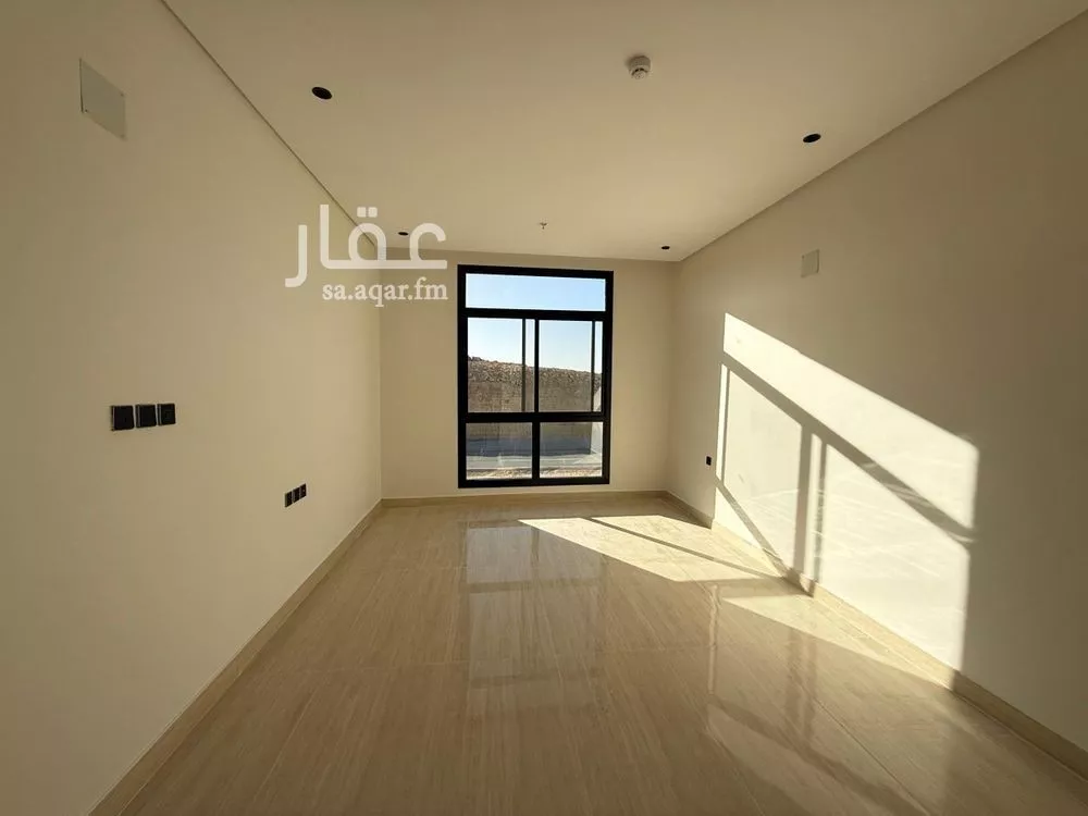 3 bedroom villa in Al Mahdiyyah, Riyadh 16