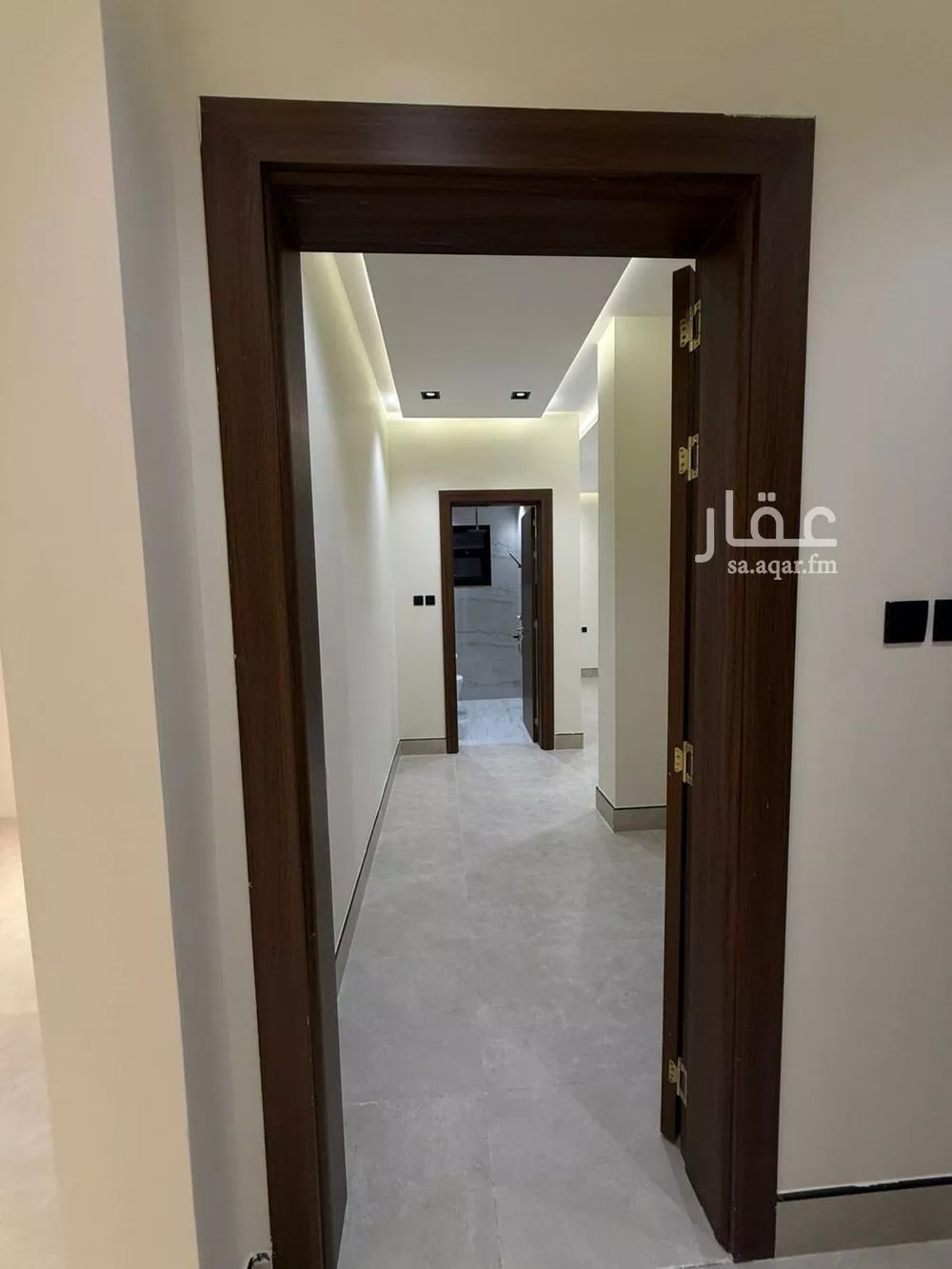 فيلا 3 غرف في المهدية 5