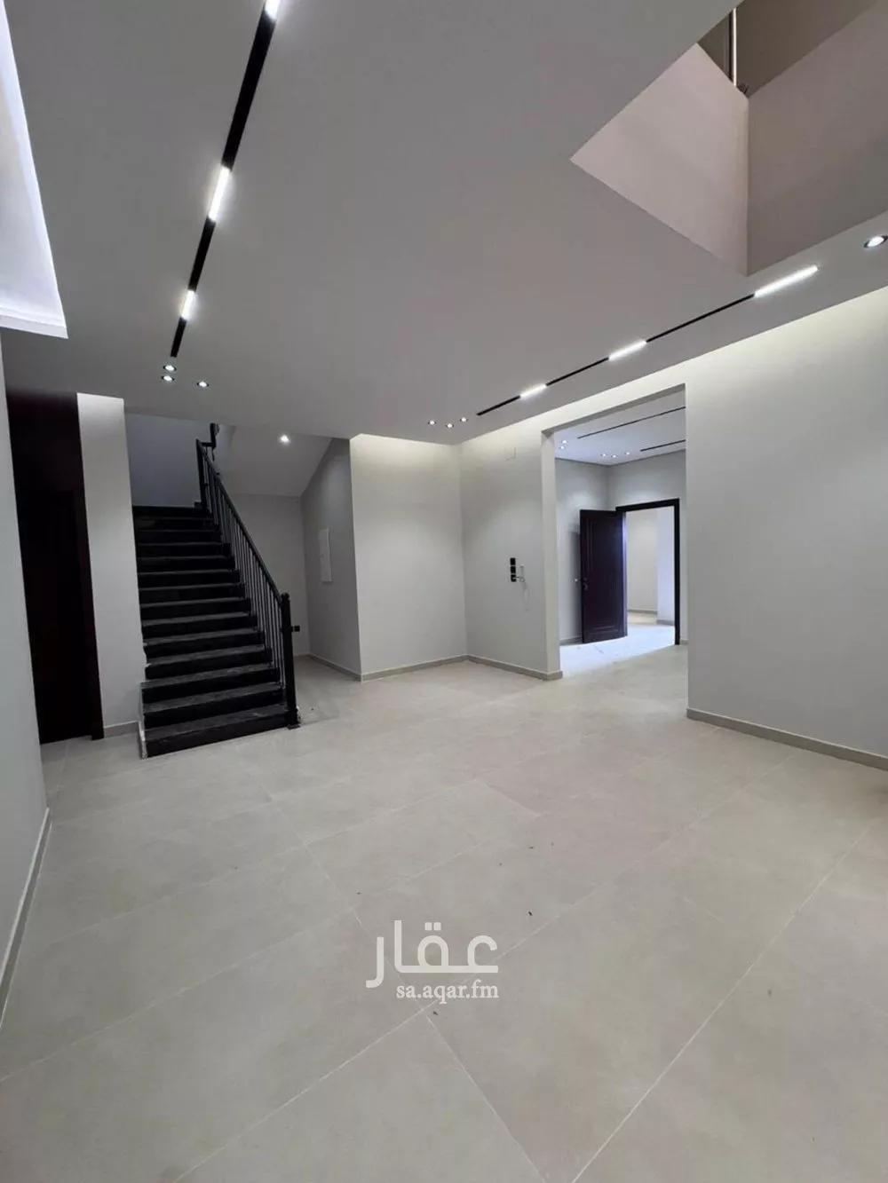 فيلا 5 غرف في المهدية 5