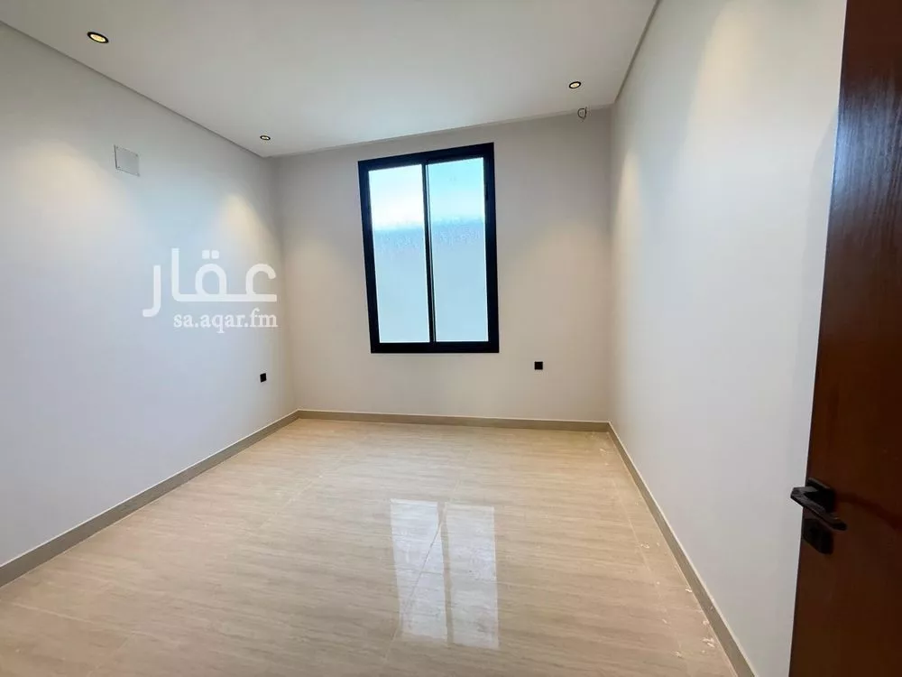 3 bedroom villa in Al Mahdiyyah, Riyadh 7