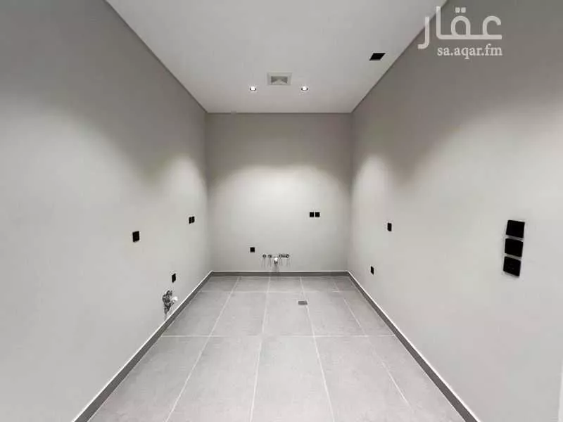 4 bedroom apartment in Al Wurud, Jeddah 9