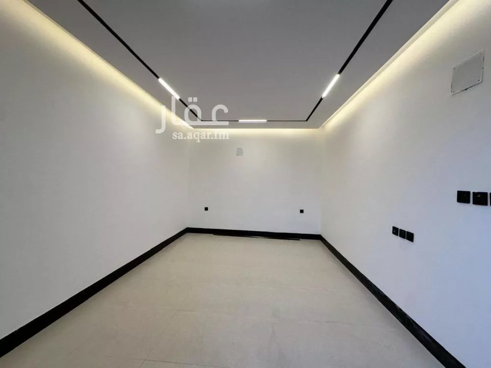 4 bedroom villa in Al Rimal 3