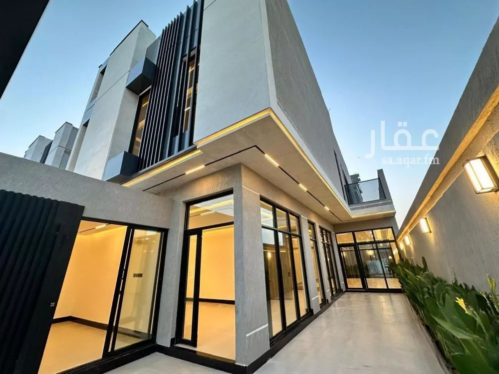 4 bedroom villa in Al Rimal 2