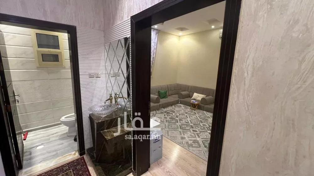 فيلا 4 غرف في العارض 4