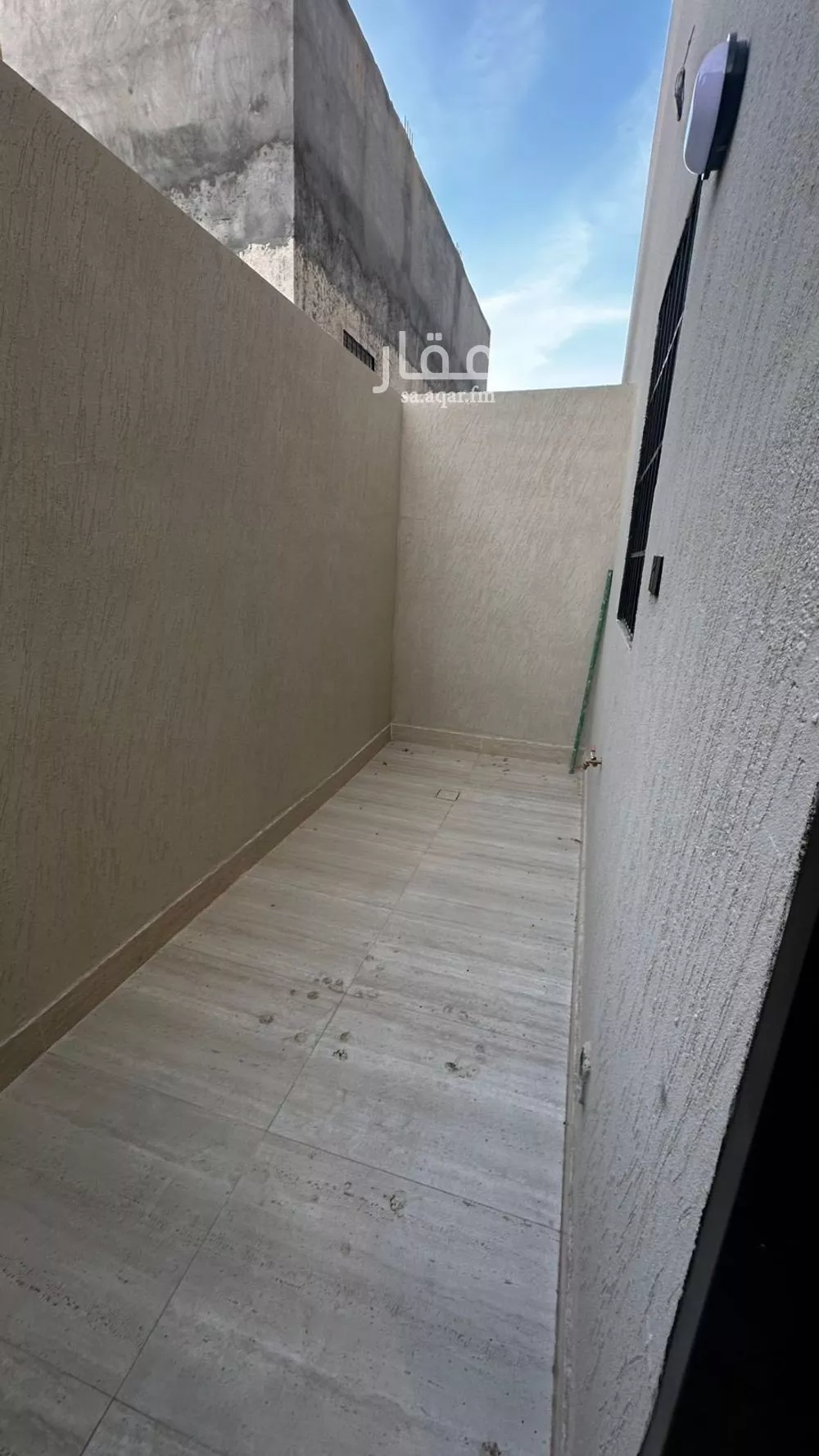 5 bedroom villa in Dhahrat Laban 4