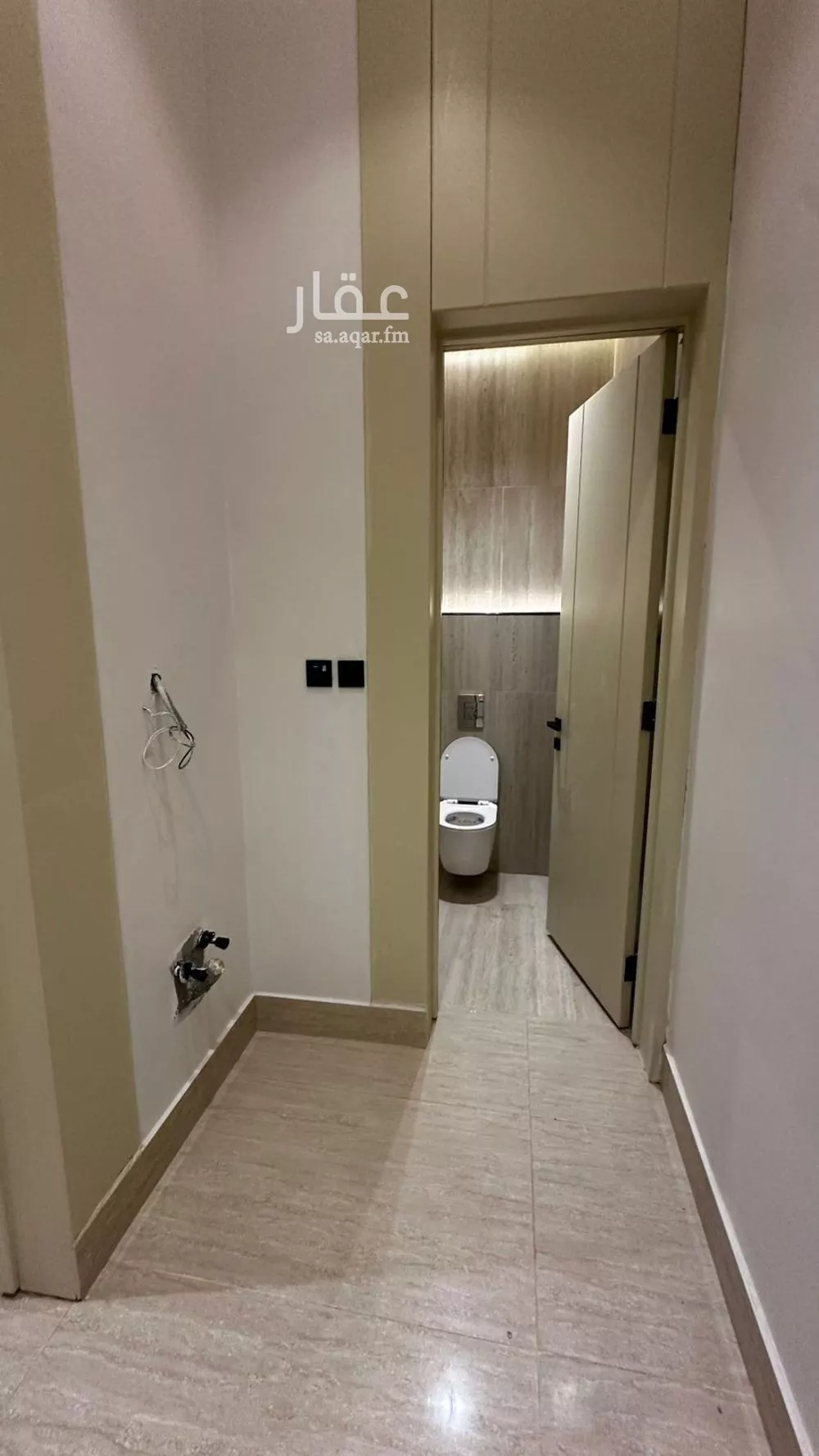 5 bedroom villa in Dhahrat Laban 5