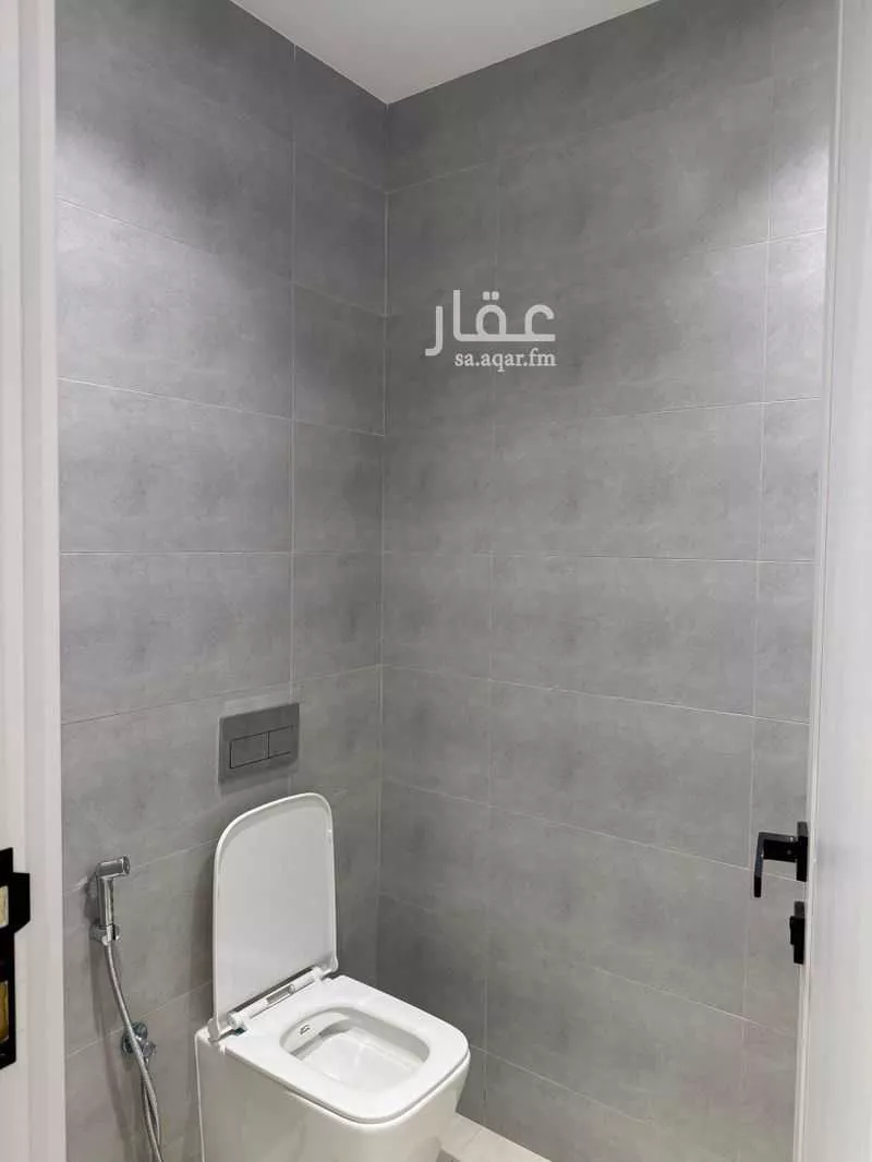 3 bedroom apartment in Al Bahr 2