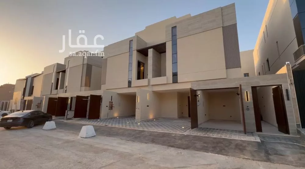 فيلا 4 غرف في العارض 1