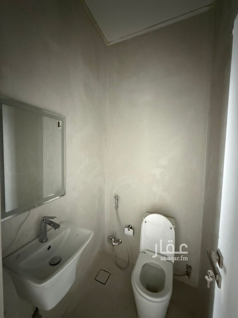1 bedroom office in At Taawon, Riyadh 6