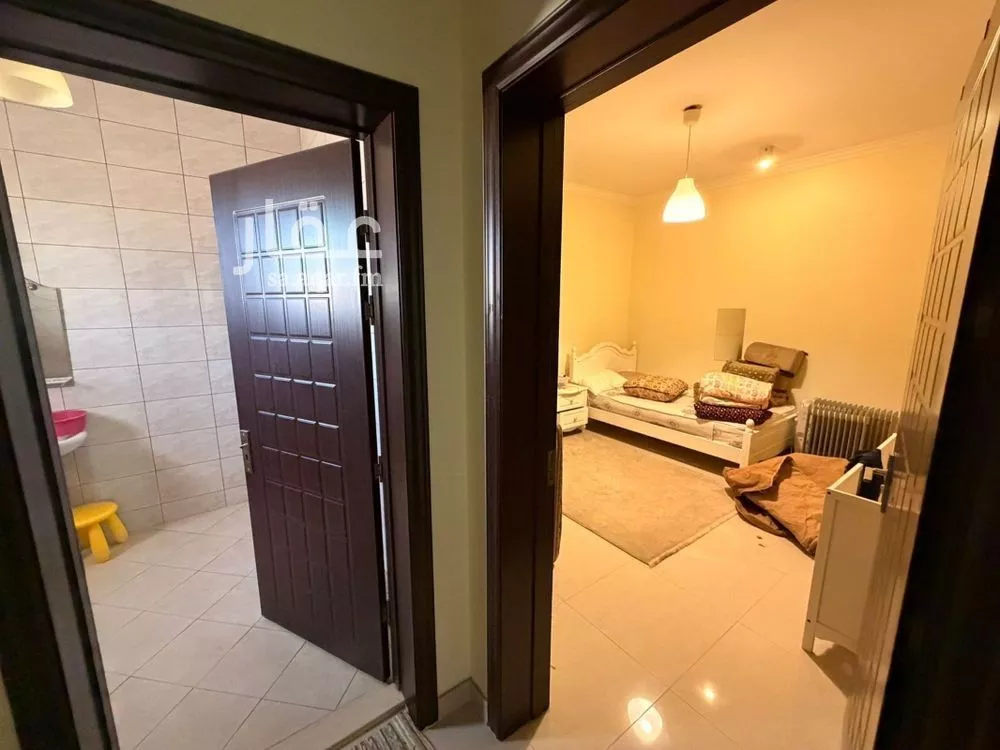 6 bedroom villa in Al Mughrizat, Riyadh 8