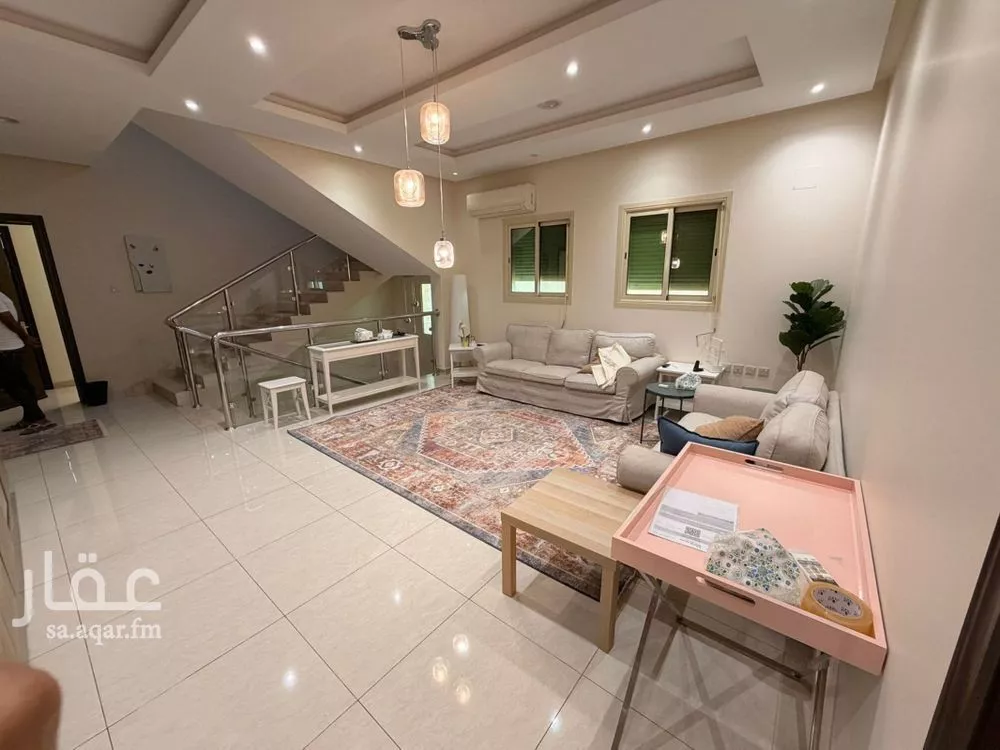 6 bedroom villa in Al Mughrizat, Riyadh 11