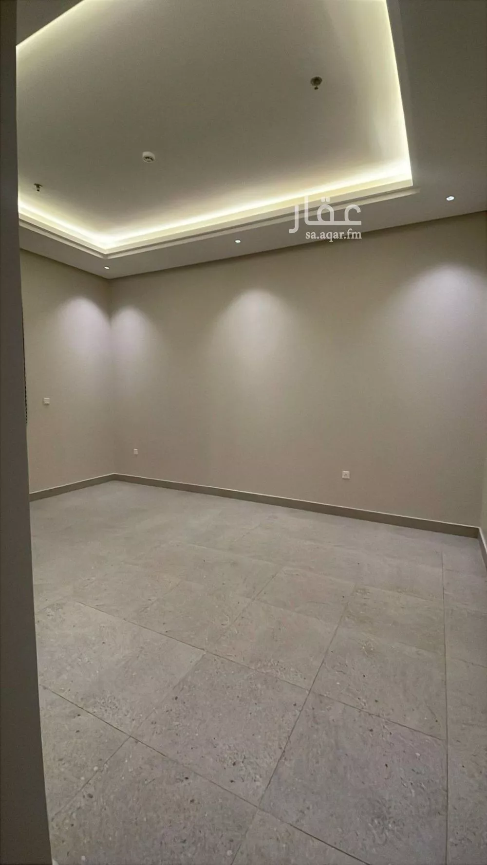 شقة 3 غرف في العارض 4