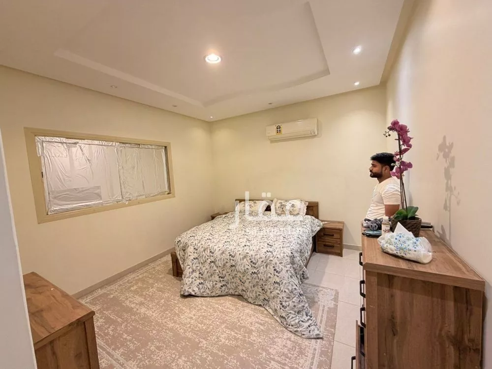 6 bedroom villa in Al Mughrizat, Riyadh 6