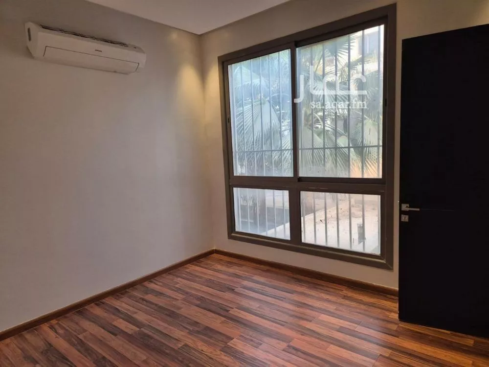 6 bedroom villa in Al Aridh 5