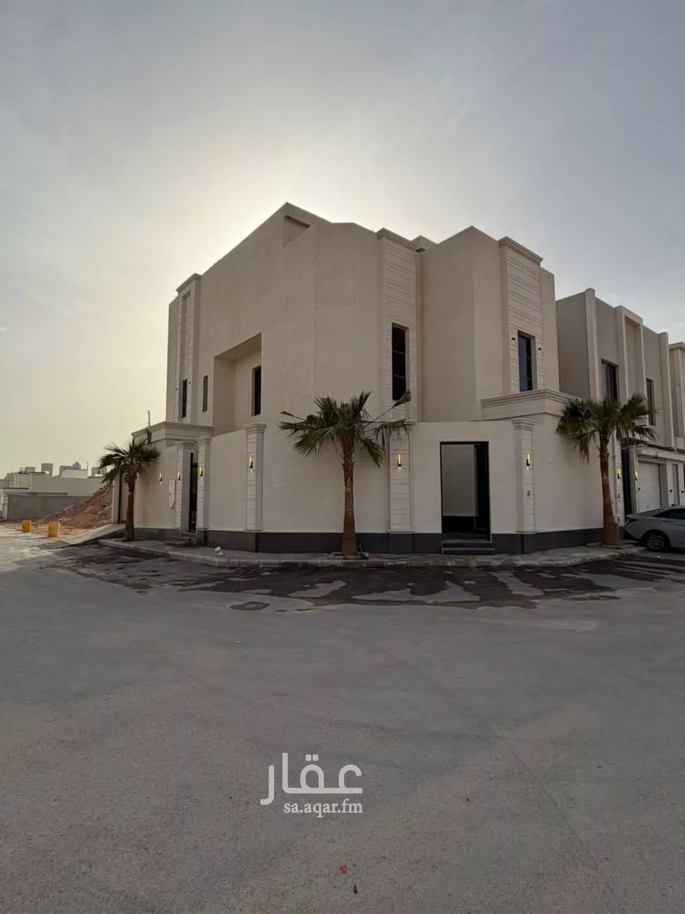 فيلا 7 غرف في الجنادرية 1