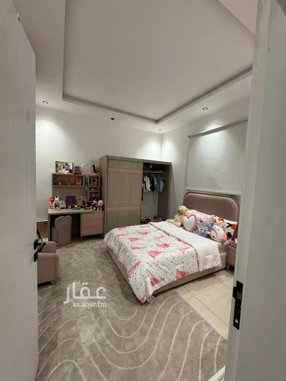 7 bedroom villa in Al Narjis 2