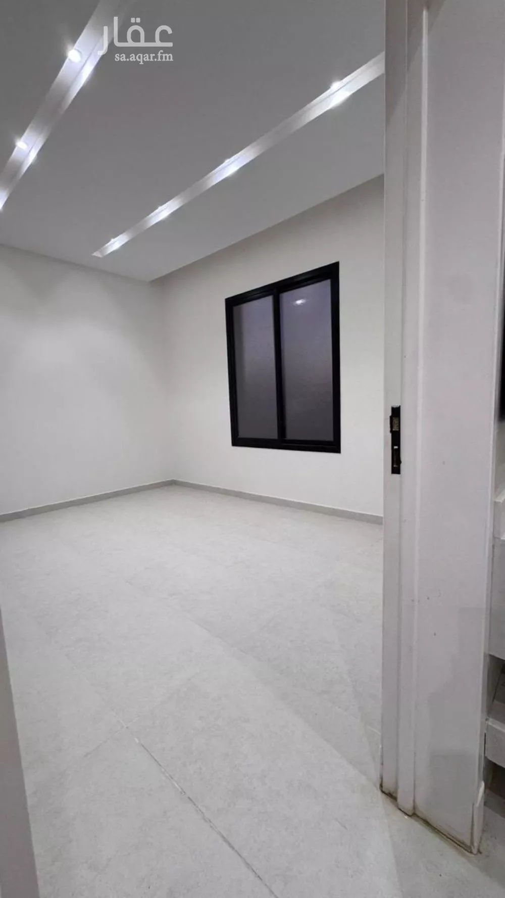 فيلا 5 غرف في طويق 1