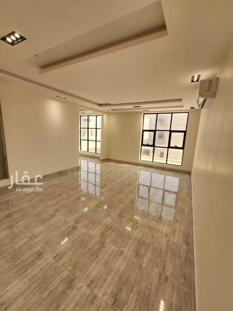 5 bedroom villa in Al Mahdiyyah 5