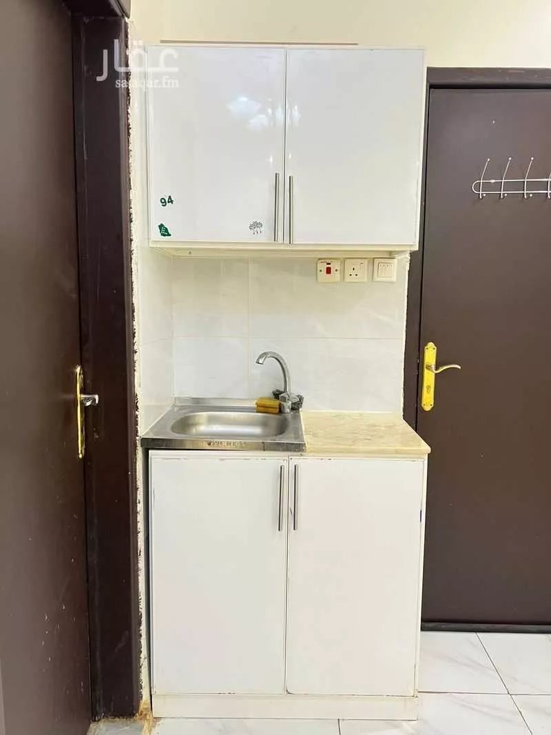 1 bedroom apartment in Al Qadisiyah 5