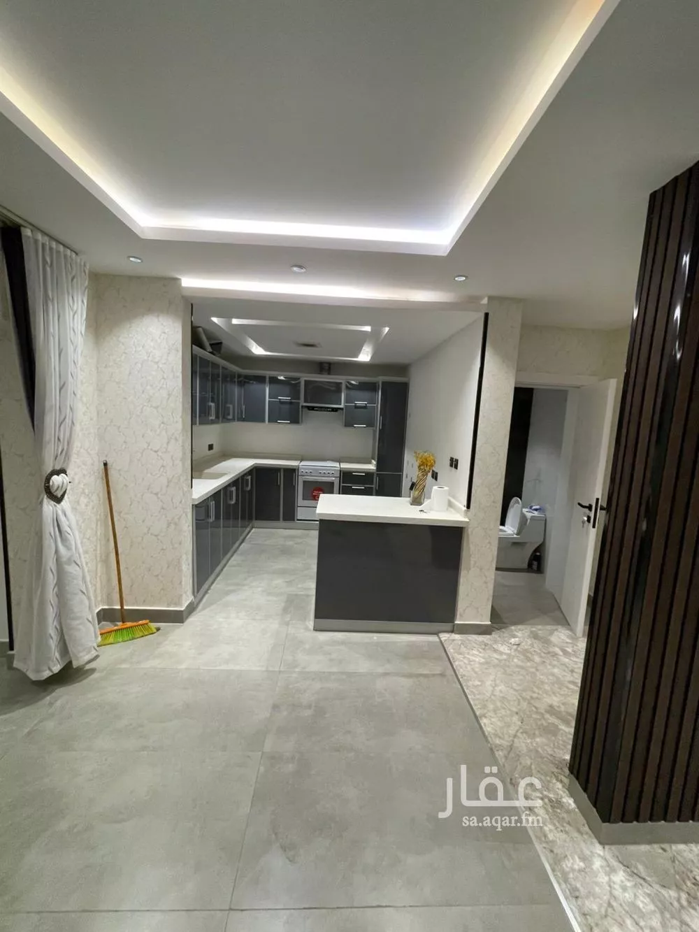 شقة 3 غرف في الملقا 4