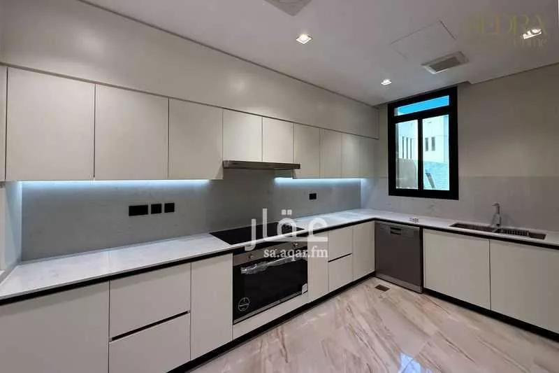 فيلا 4 غرف في الرياض 5