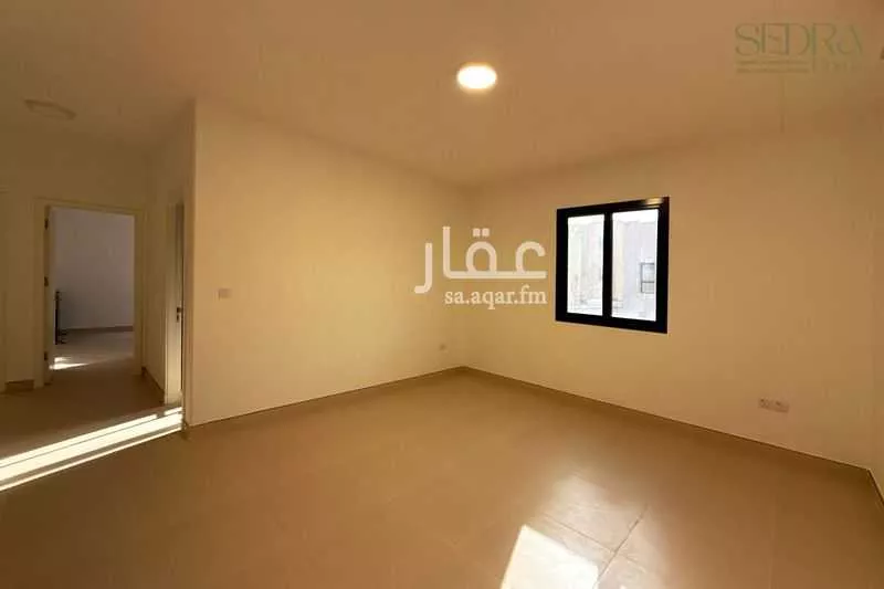4 bedroom villa in Riyadh 6