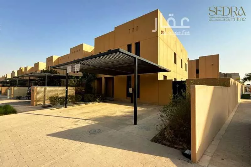4 bedroom villa in Riyadh 14