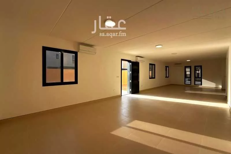 4 bedroom villa in Riyadh 8