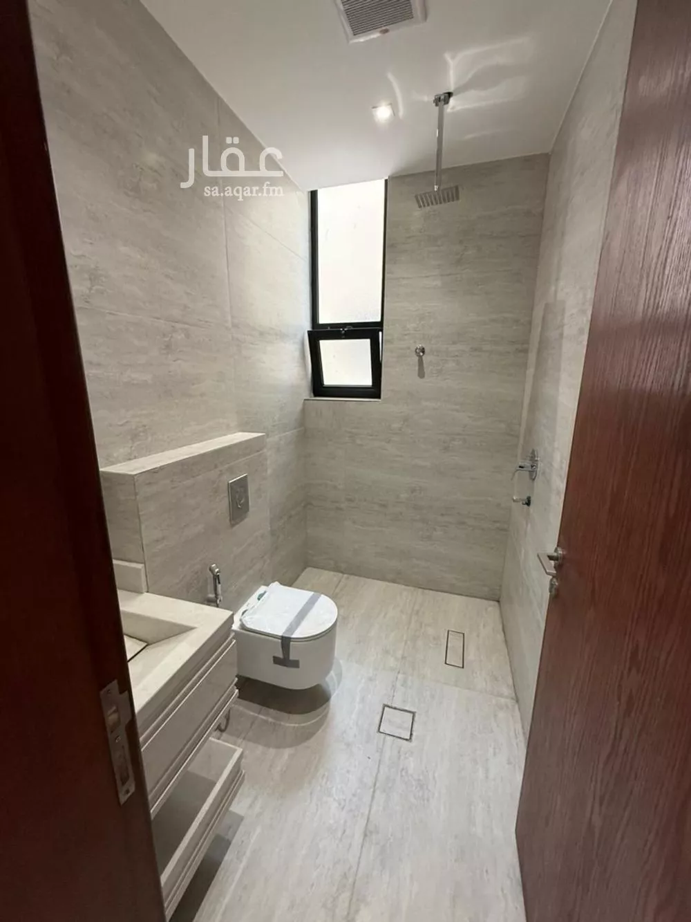 4 bedroom floor in Al Aridh 3