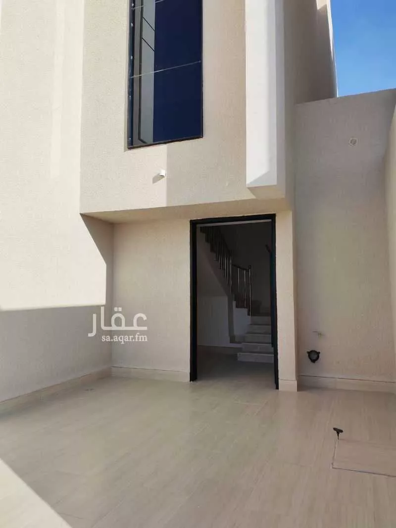 عمارة 185 م² في الشرق 5