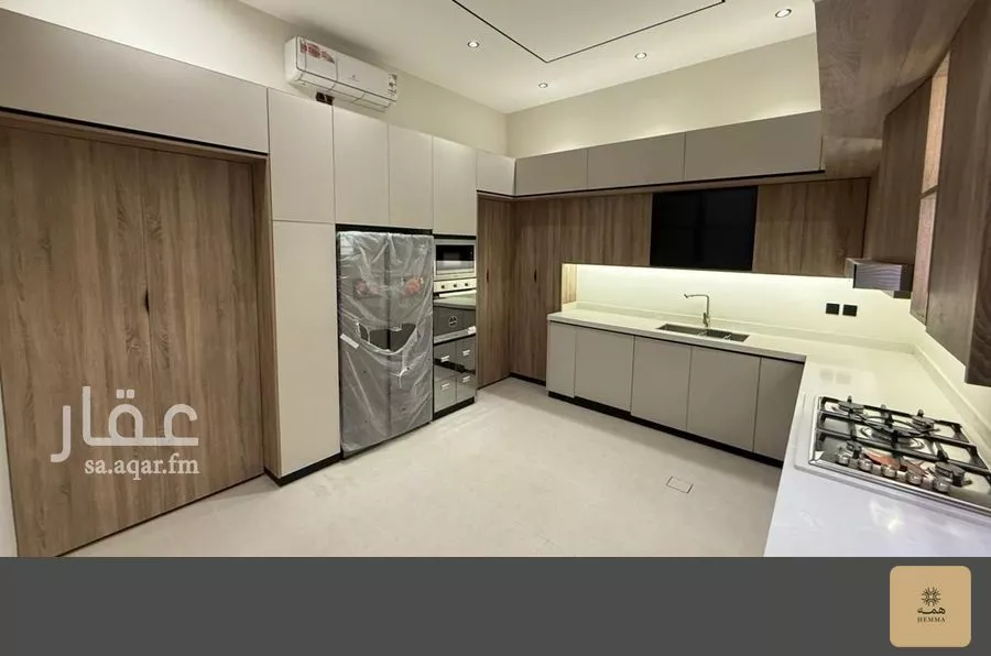 4 bedroom villa in Al Rimal 4